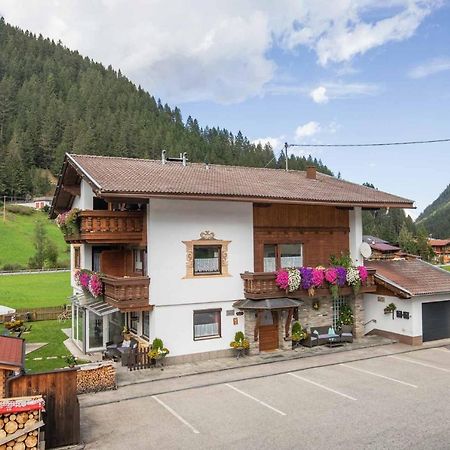 Gaesteheim Kroessbach Neustift im Stubaital Exterior foto