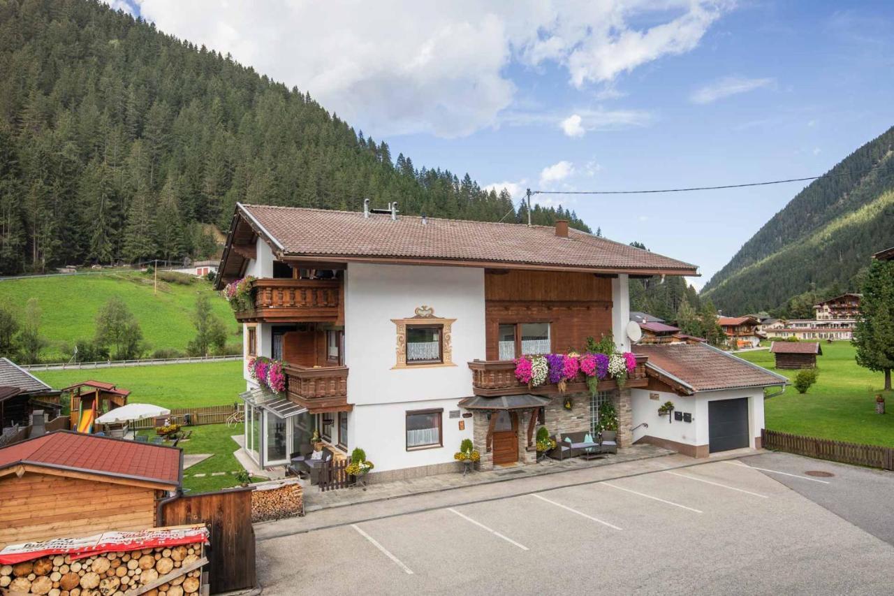 Gaesteheim Kroessbach Neustift im Stubaital Exterior foto